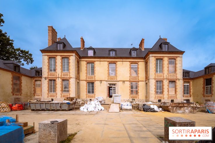 Le château de Plaisir dans les Yvelines se transforme en conservatoire - photos - façade intérieur