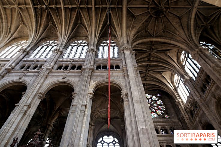 Lydie Arickx : nos photos de son installation à l'église Saint-Eustache
