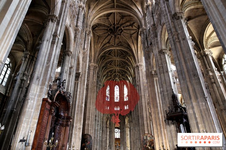 Lydie Arickx : nos photos de son installation à l'église Saint-Eustache