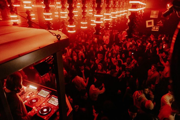 Mobby à Paris 8e : un club immersif ouvert du jeudi au samedi - Clubs Mobby 20260116 122