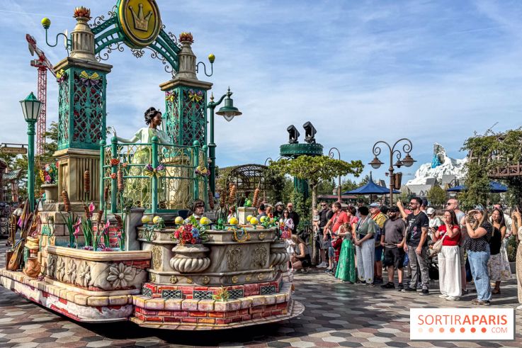 Disneyland Paris : la Cavalcade des Princesses Disney à Disney Adventure World