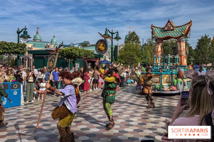 Disneyland Paris : la Cavalcade des Princesses Disney à Disney Adventure World