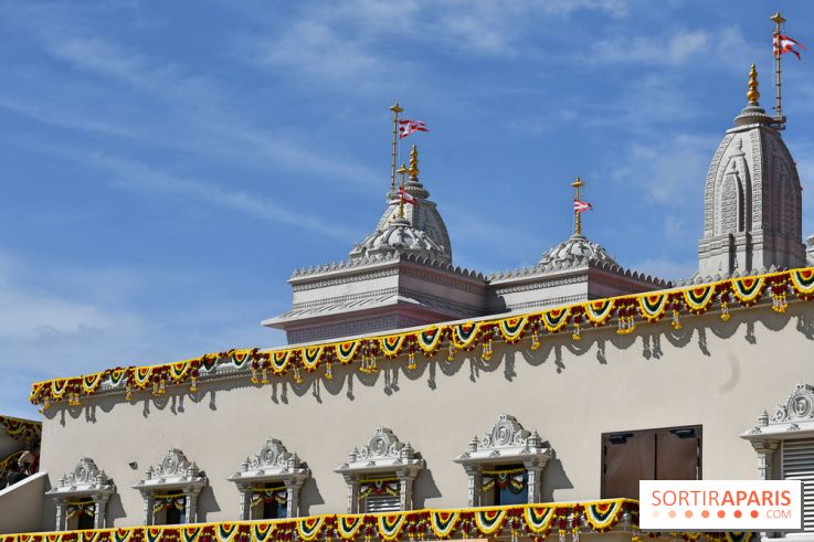 EN IMAGES : le premier mandir hindou traditionnel d'Île-de-France