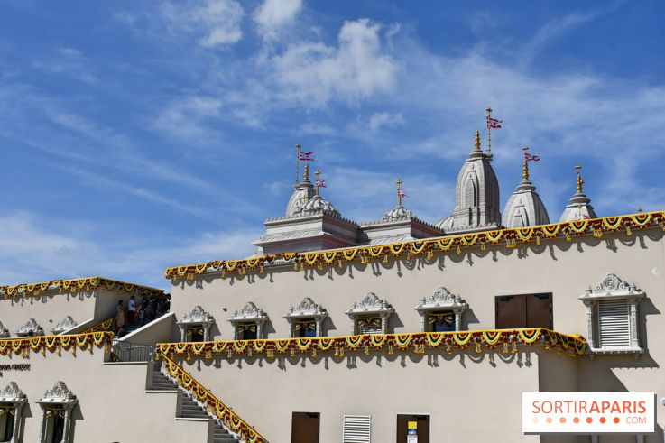 EN IMAGES : le premier mandir hindou traditionnel d'Île-de-France