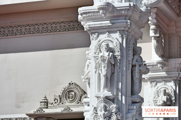 EN IMAGES : le premier mandir hindou traditionnel d'Île-de-France