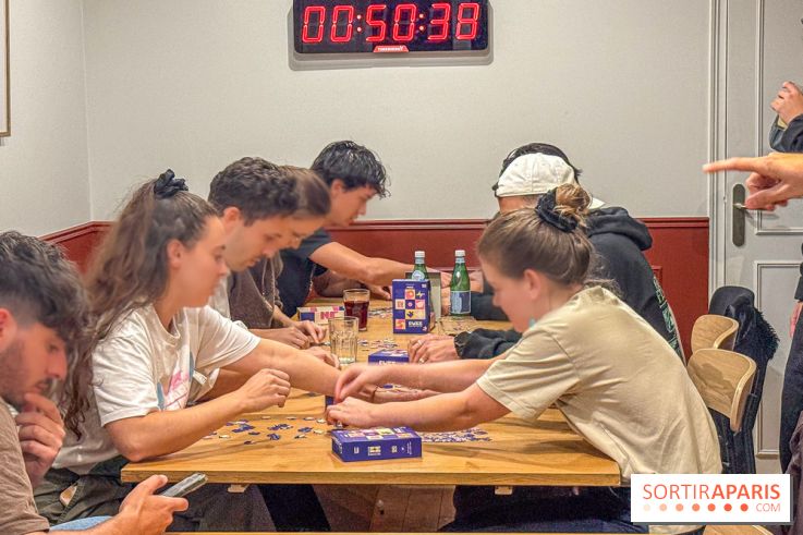 Puzz, café-bar dédié aux puzzles à Paris