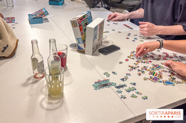 Puzz, café-bar dédié aux puzzles à Paris