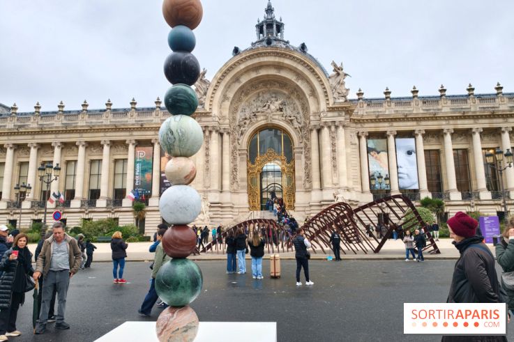 Art Basel Paris 2026 : des œuvres contemporaines transforment l'avenue Winston Churchill