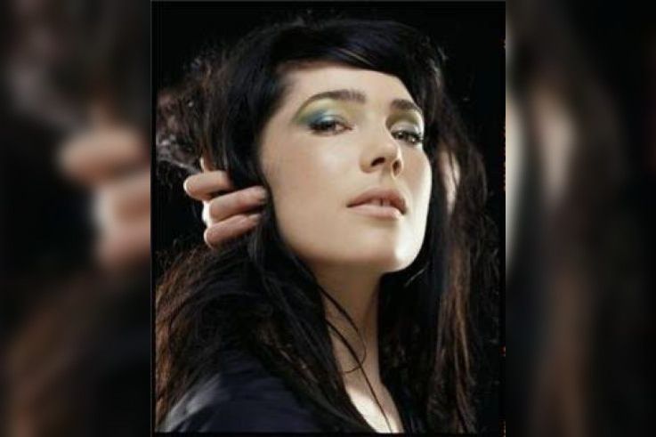 Brisa Roché (bose blue note festival)