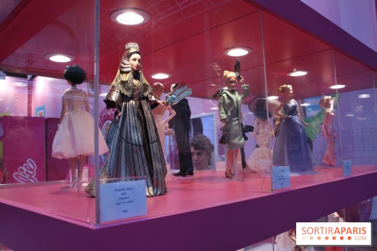 Cinéma Paradiso - Exposition poupées Barbie