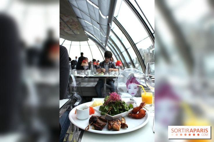 Le Kong Bar Restaurant rénové par Philippe Starck