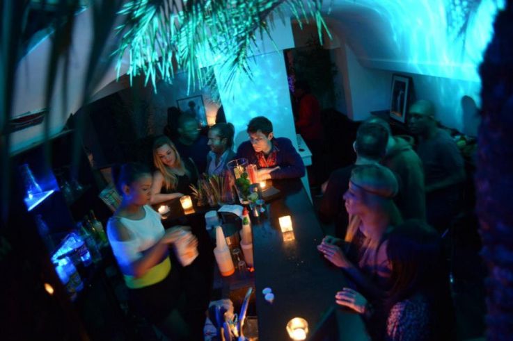 Le Palm, Spa-Bar Lounge