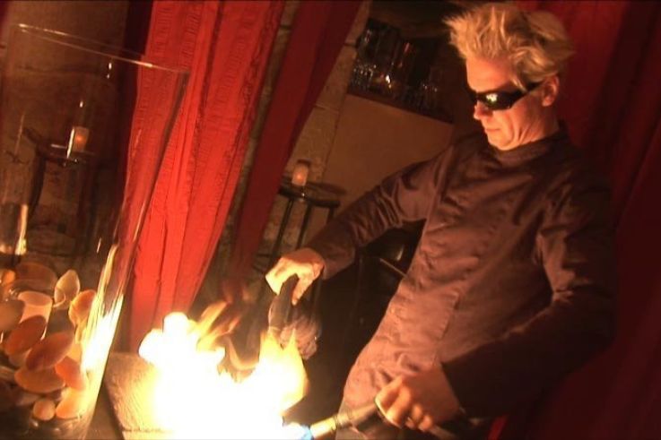 Mystery Cuisine, Restaurant