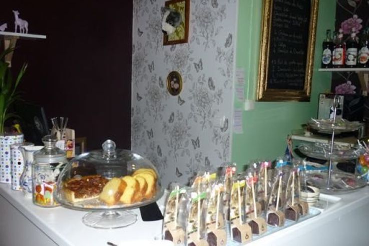 les pékelets, salon de thé familial à paris