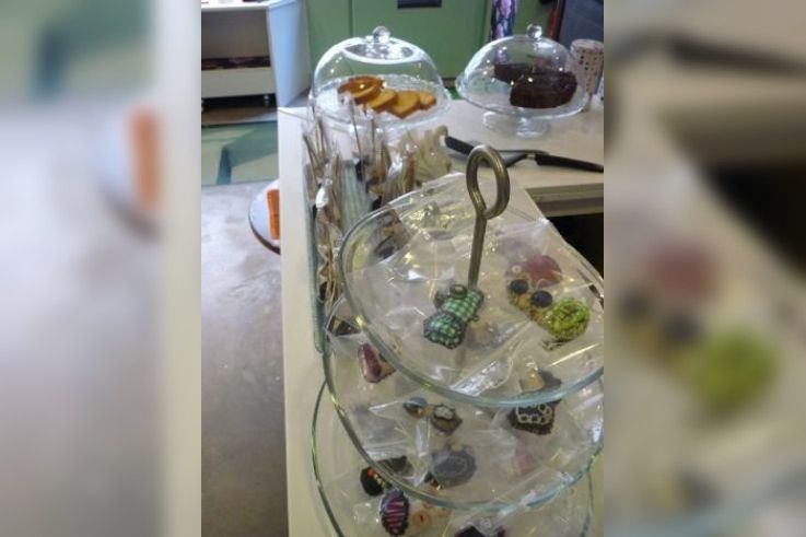 les pékelets, salon de thé familial à paris