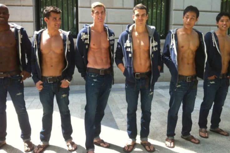 mannequins abercrombie & fitch