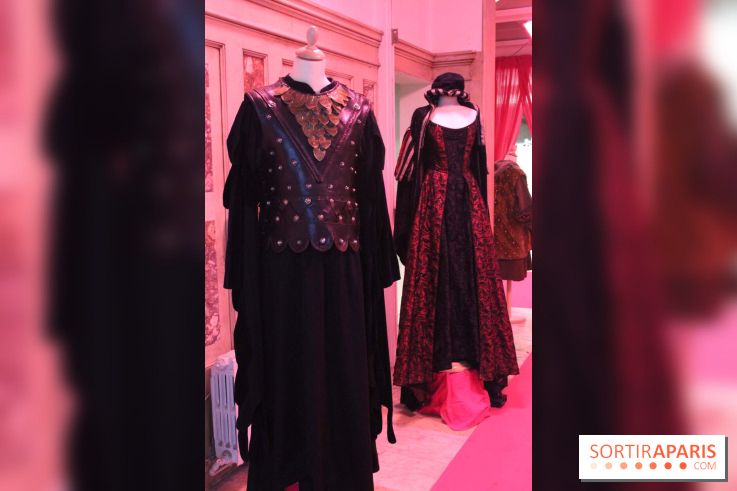 Peris By les Ambassadeurs