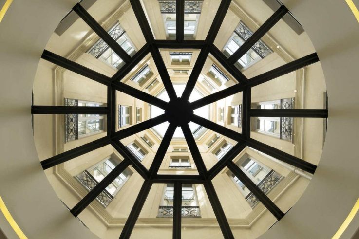 Forulue petit déjeuner + sauna à l'Hôtel Bourgogne & Montana