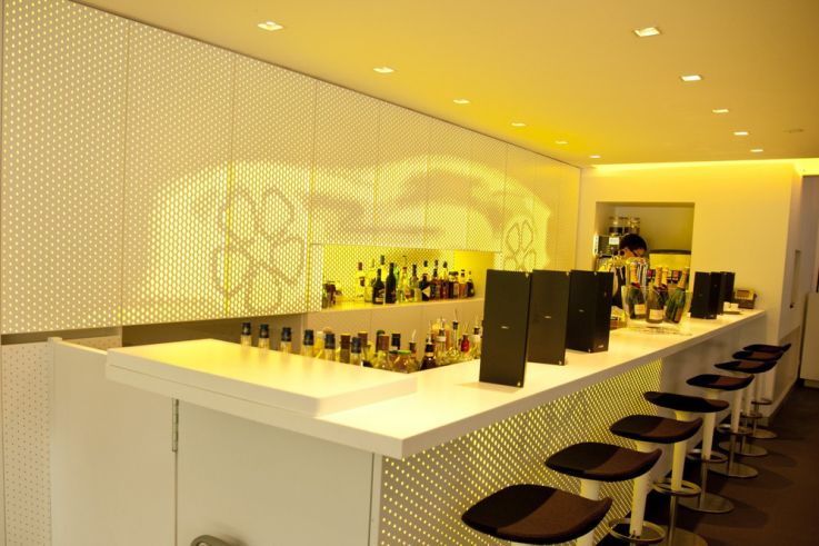 Atelier Renault, Exposition, Restaurant, Bar, Lounge, Voitures électriques