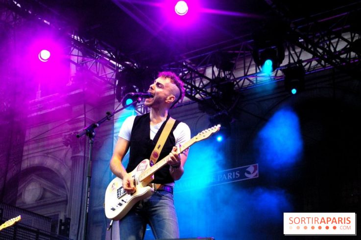 Asaf Avidan & The Mojos au Festival Fnac Live, le jeudi 21 juillet 2011, sur le Parvis de l'Hôtel de Ville