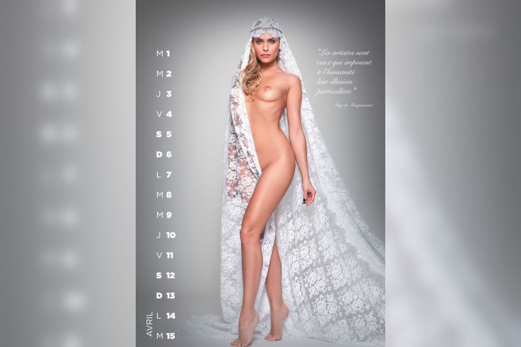 Calendrier Clara Morgane 2014
