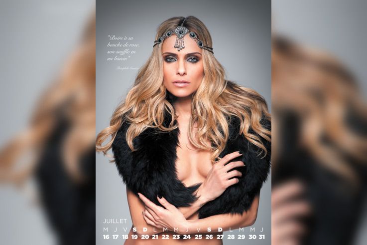 Calendrier Clara Morgane 2014