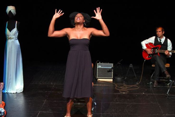 Portrait de Ludmilla en Nina Simone au Théâtre de la Ville