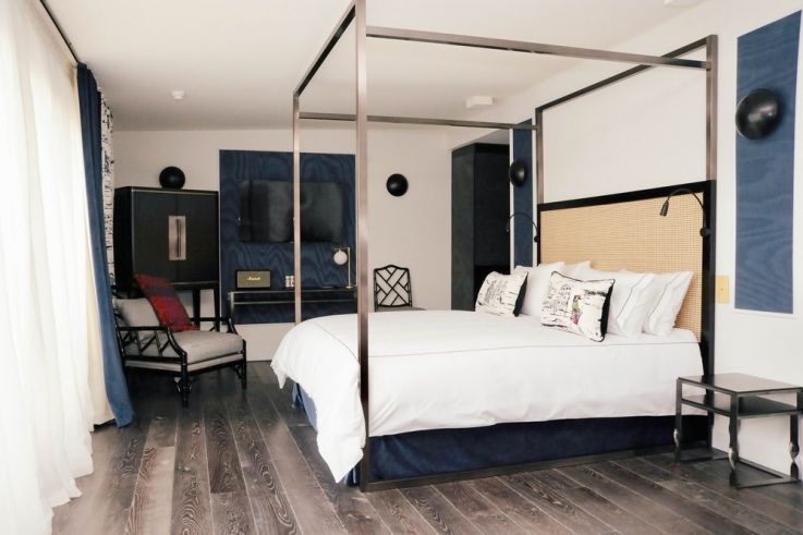 Mom'Art, hôtel familial à Montmartre, se renouvelle avec succès