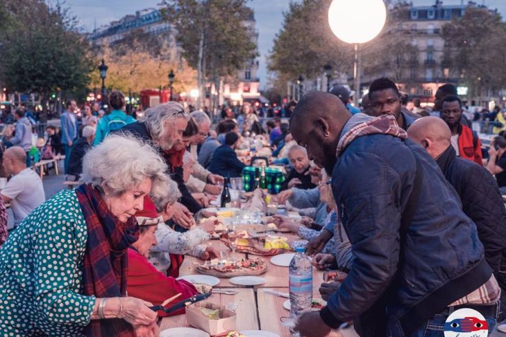 Un diner en Couleurs 2019 place de la République