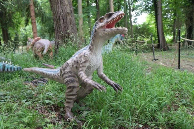 Des dinosaures au Château d'Ermenonville