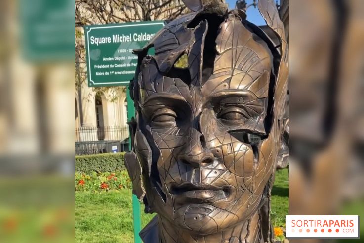 Des sculptures de visages d'Alexandre Monteiro "Hopare" à Paris