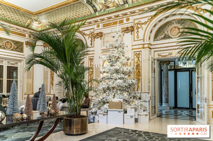 Brunch de Noël 2024 et du Nouvel An 2025 au Lobby, The Peninsula Paris