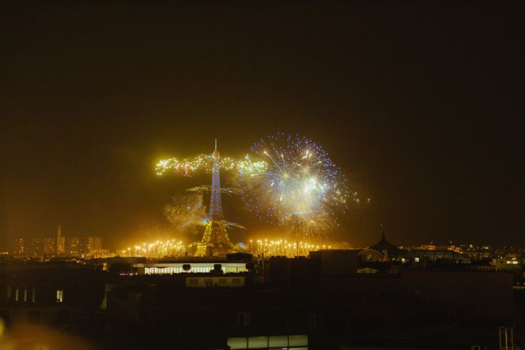 14 juillet : Pique-nique et feu d'artifice sur le rooftop du Séquoia Bar au Kimpton St Honoré