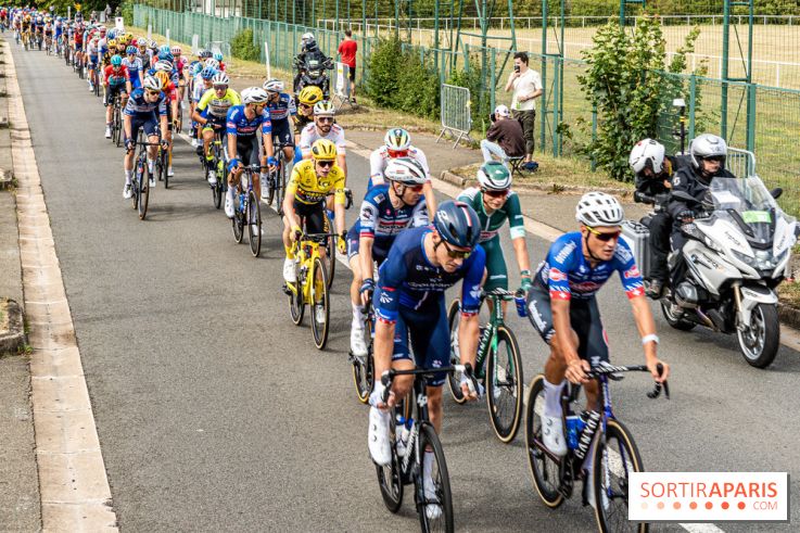 Tour de France 2025 : la dernière étape dans les Yvelines au départ Thoiry (78)Tour de France 2025 : découvrez le parcours de la dernière étape au départ de Mantes-la-Ville (78)
