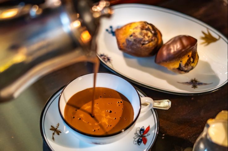 Le chocolat chaud signature de La Réserve spécial goûter raffiné