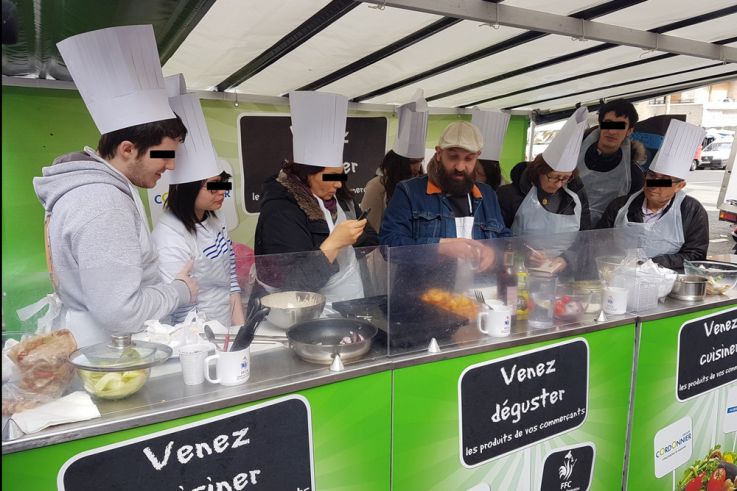 Les cours de cuisine gratuits sur les marchés parisiens