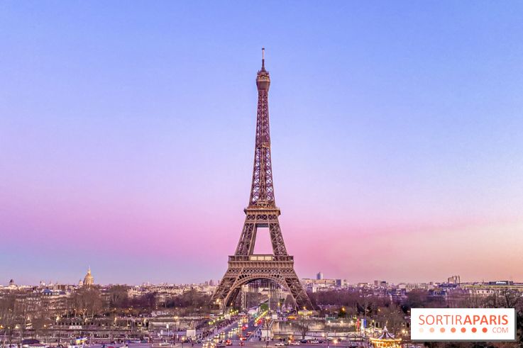 La Tour Eiffel fête la Saint-Valentin