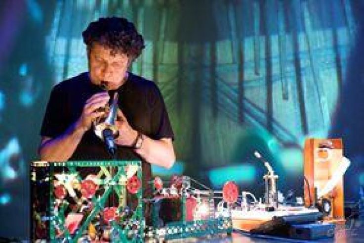 des jouets des des hommes