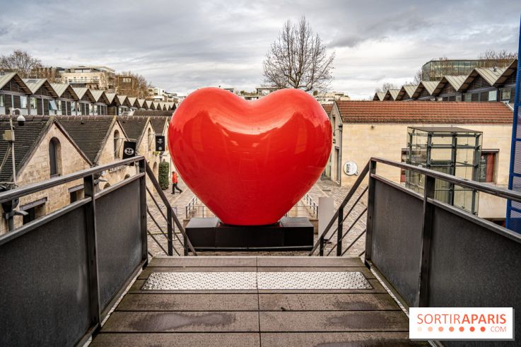 Un cœur XXL à Bercy Village pour la Saint-Valentin
