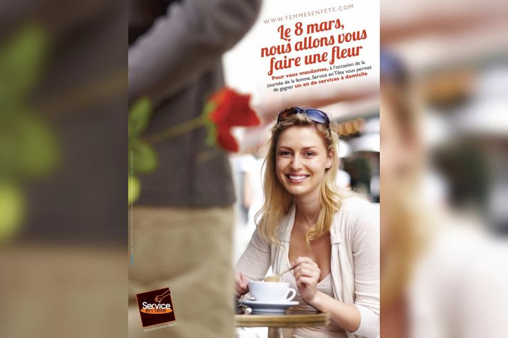 journée de la femme, offrir une fleur