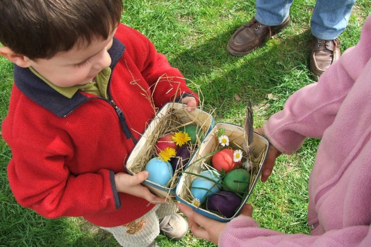 La chasse aux oeufs de la Bergerie Nationale, vacances de pâques