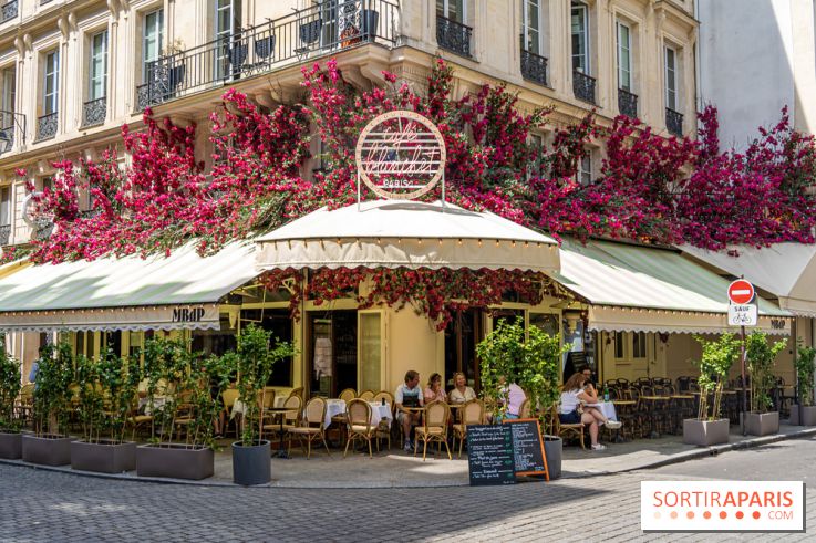 Les plus beaux cafés fleuris à Paris