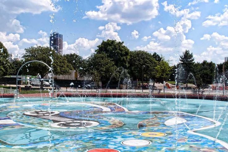 La Pataugeoire aire de jeux d'eau du Parc André Malraux à Nanterre (92)