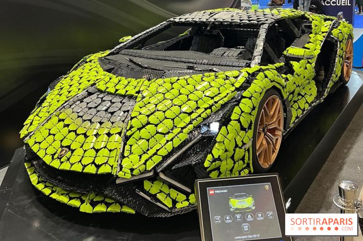 Mondial de l'Auto 2022 Paris - Lamborghini Technic - Lego