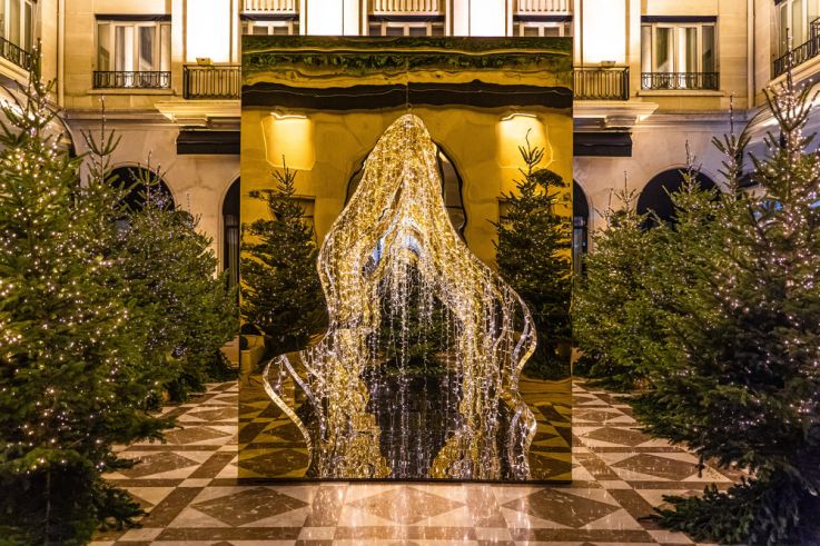 Le Christmas Pop Up de Noël du George V 2022 par Michael Bartocetti