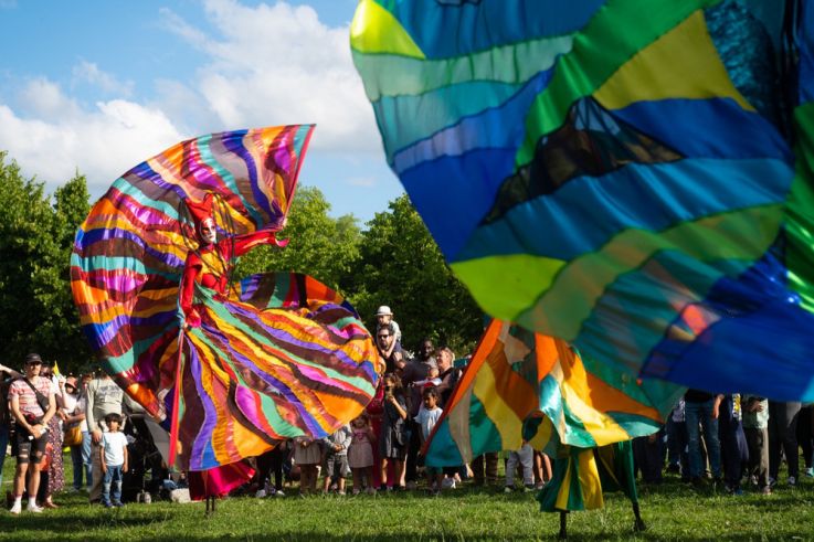Festival Escales d'Ailleurs au Château de Plaisir, le programme de spectacles et concerts gratuits