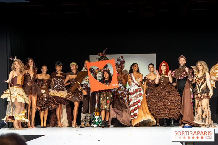 Salon du Chocolat 2022, les photos du défilé de robes et tenues en chocolat