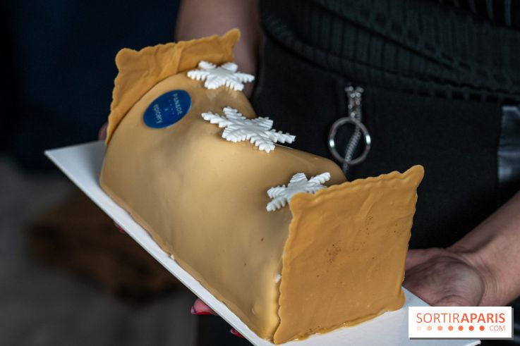 Bûche de Noël "Slalom" par Merouan Bounekraf en Livraison Nationale