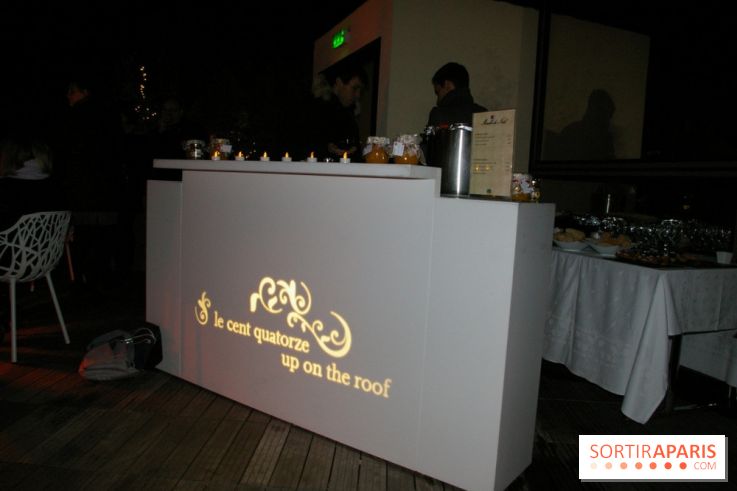 Le bar du 114 up on the Roof