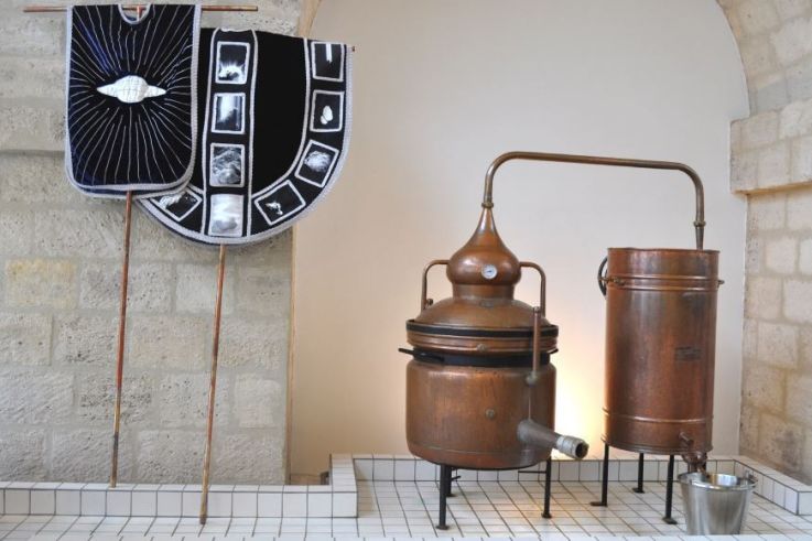 De(s)rives 2024 : une exposition insolite chez les artisans du Quartier d'Aligre à Paris